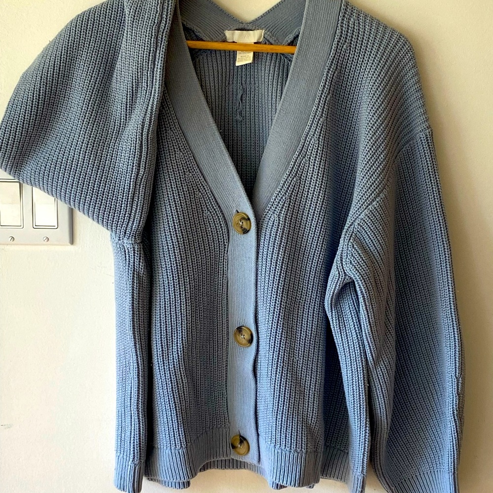 H&M Cardigan, excellent condition.